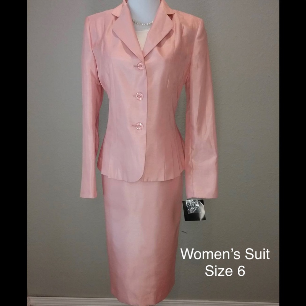 Women’s Suit